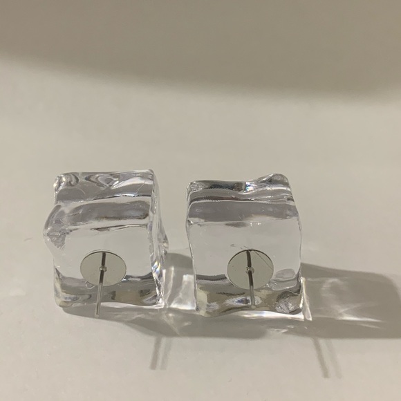 Clear Ice Cube Earrings - Picture 1 of 3